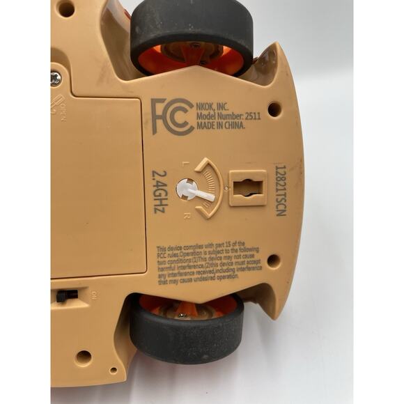 SpongeBob RC NO REMOTE Radio Control Krabby Patty Burger Car - Picture 7 of 8